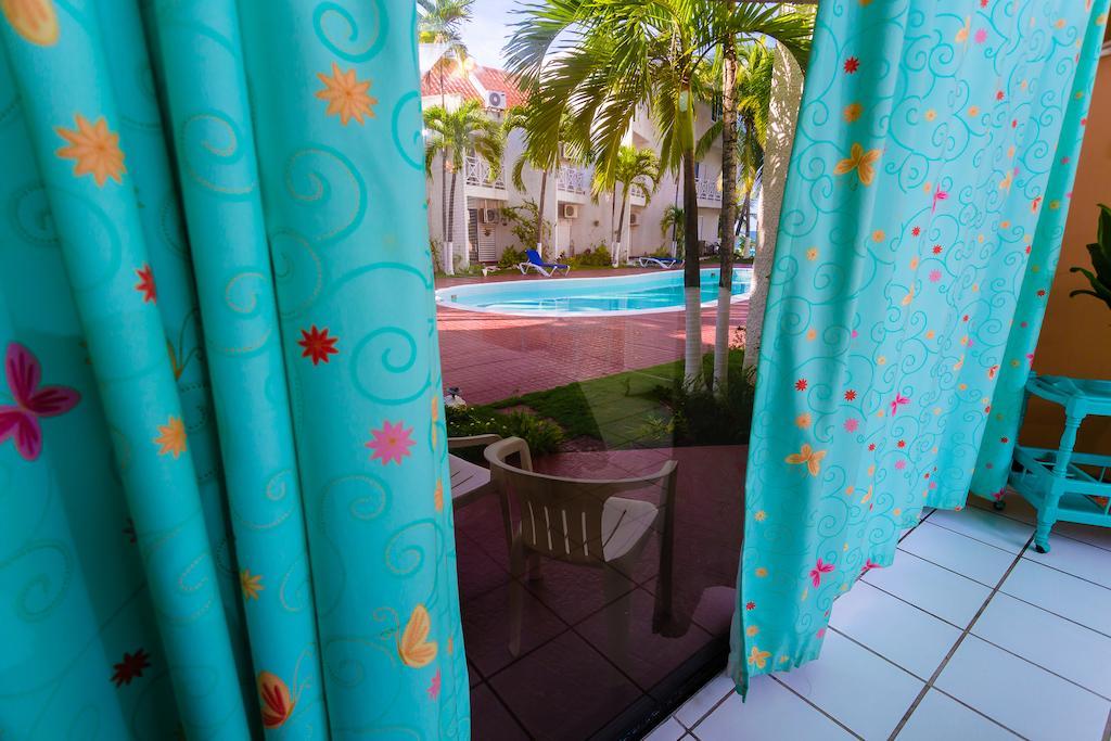 Villa Criss Ocho Rios Rom bilde
