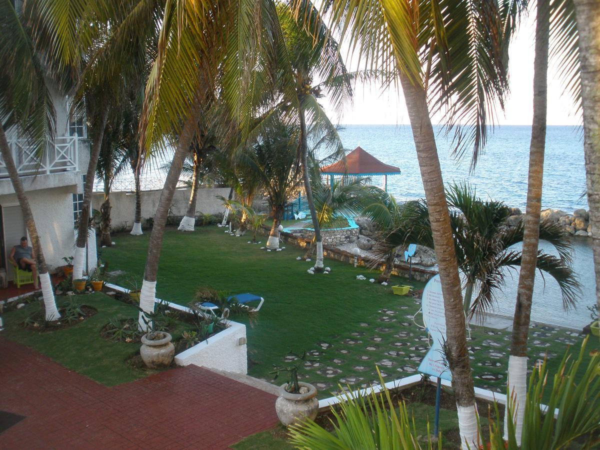 Villa Criss Ocho Rios Eksteriør bilde